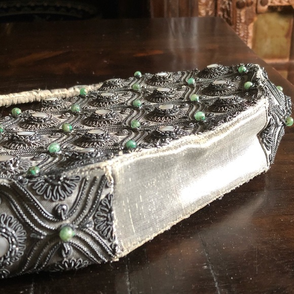 Vintage Silk, Natural Emeralds & Natural Baby Pearls Handbag ♥️ - Picture 13 of 16